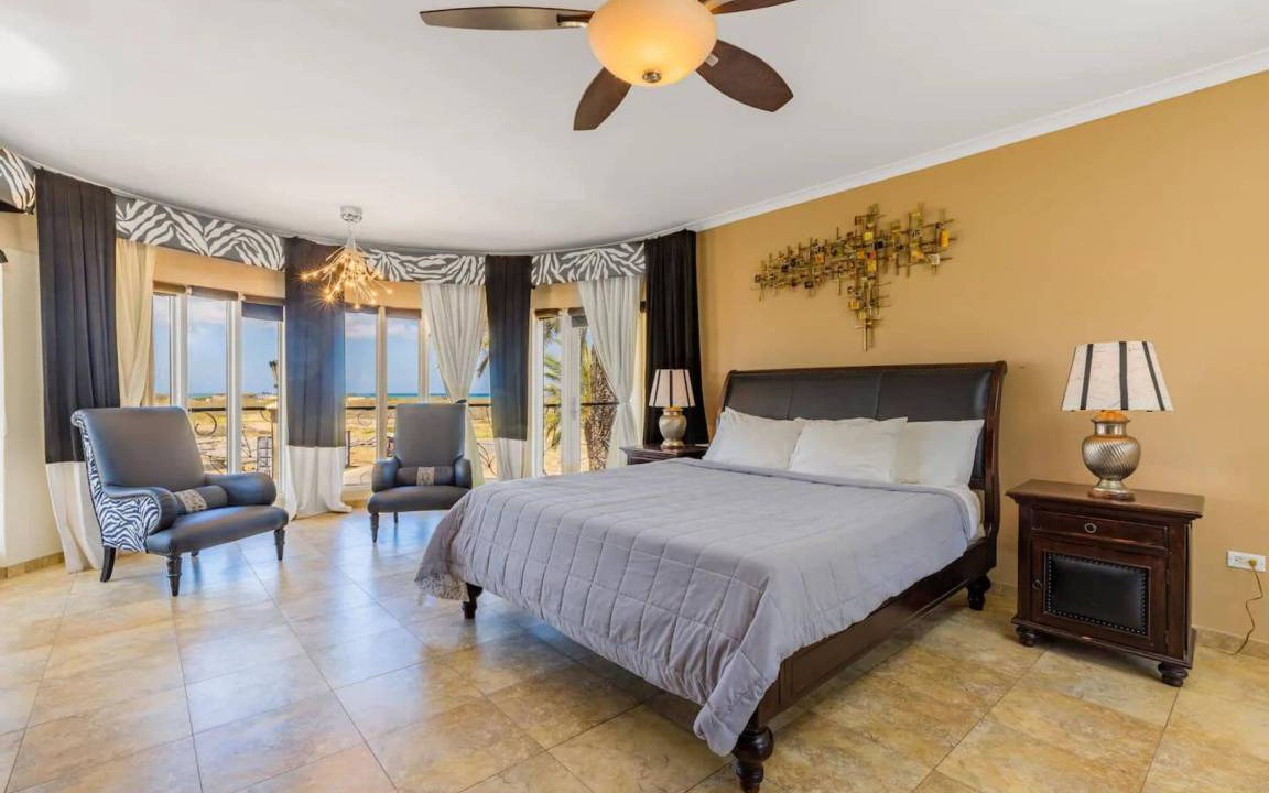 Photo of Bedroom in Opal