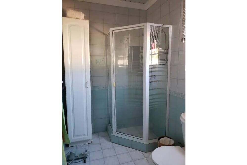 Photo of Bathroom in Kudawecha