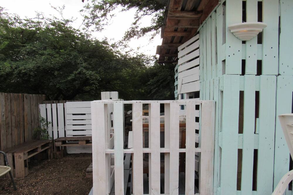 Photo of Others in Oranjestad-West
