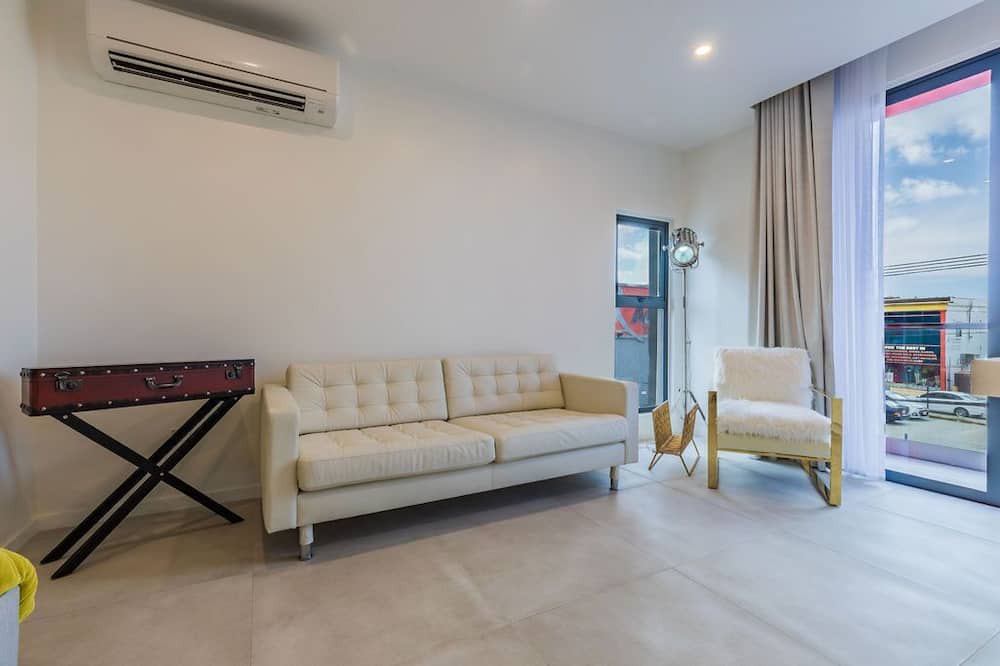 Photo of Livingroom in Rancho