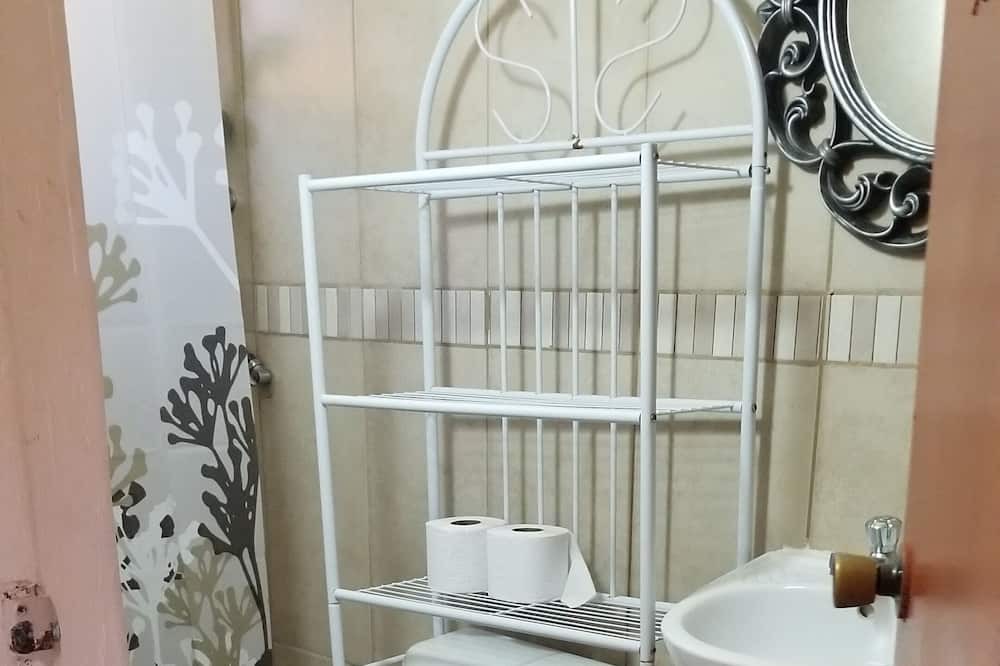 Photo of Bathroom in San Nicolas Zuid