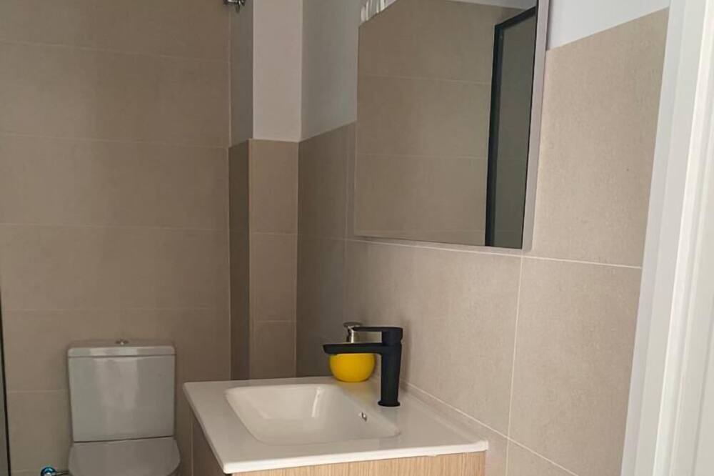 Photo of Bathroom in Montgat