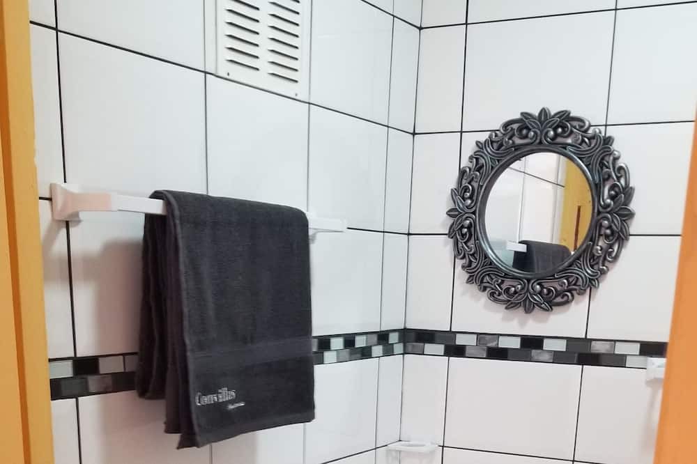 Photo of Bathroom in San Nicolas Zuid