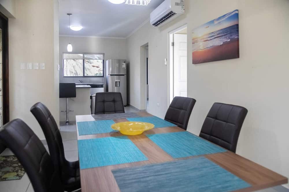 Photo of Others in Gold Coast