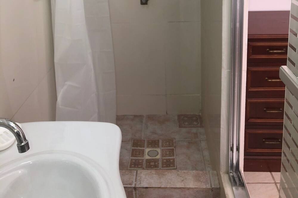 Photo of Bathroom in Paradijswijk