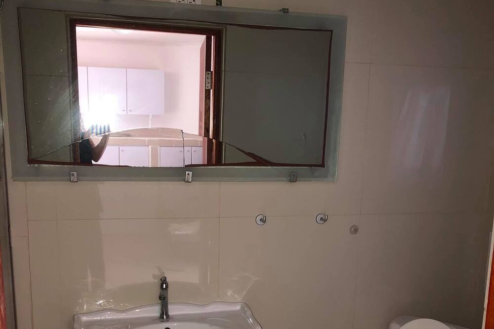 Photo of Bathroom in Paradijswijk