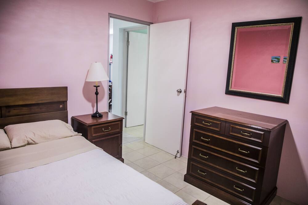 Photo of Bedroom in Boegoeroei
