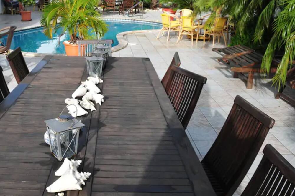 Photo of Outdoor in Ponton
