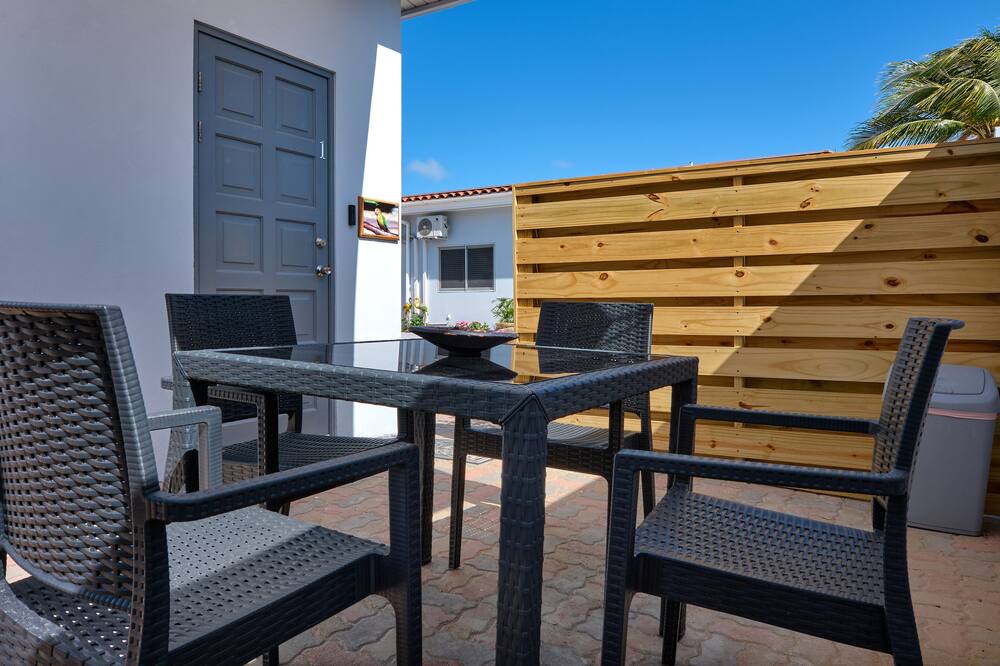 Photo of Patio Balcony in Noord