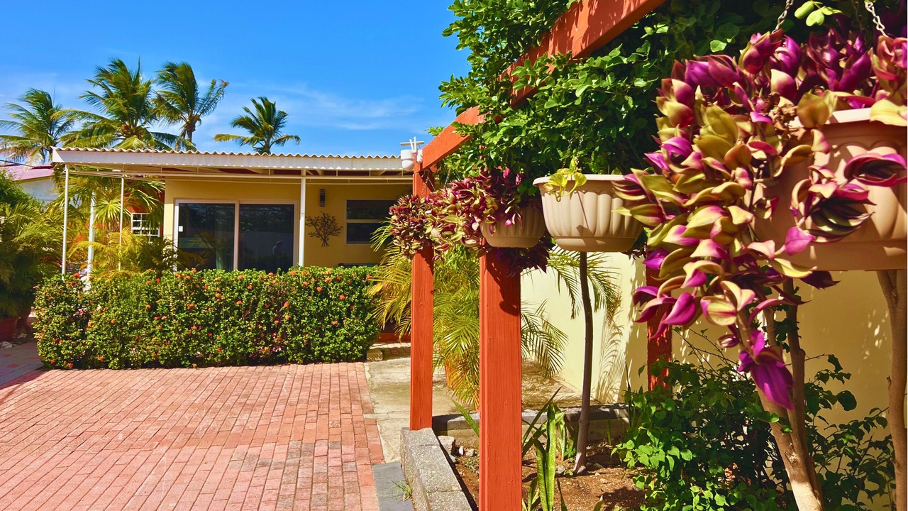 Photo of Patio Balcony in Oranjestad