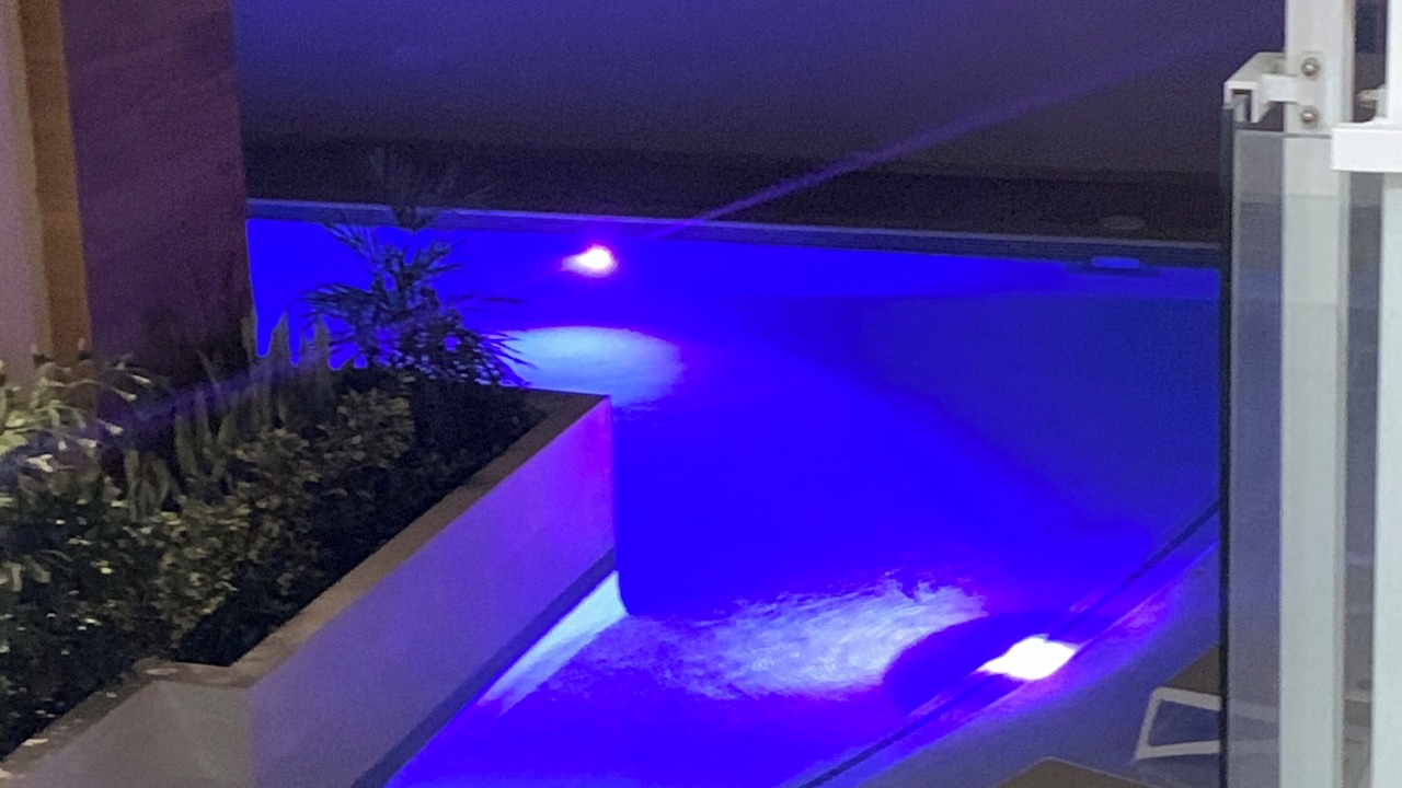Photo of Outdoor in Opal