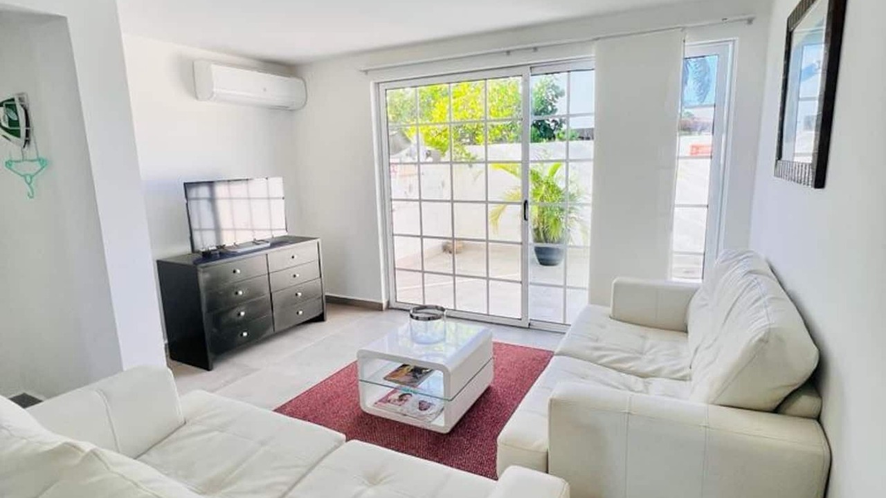 Photo of Livingroom in Soledad