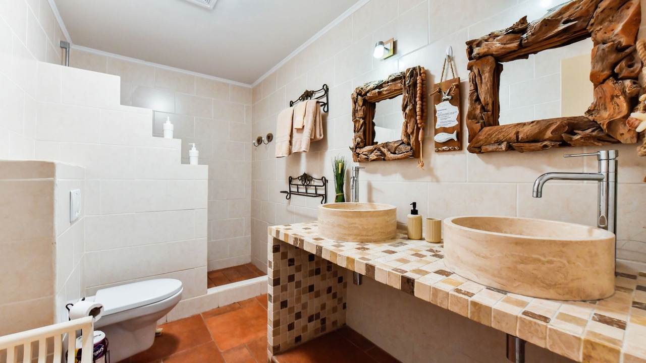Photo of Bathroom in Keito