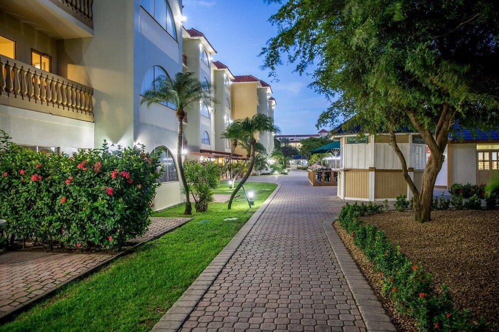 Photo of Outdoor in Oranjestad-West