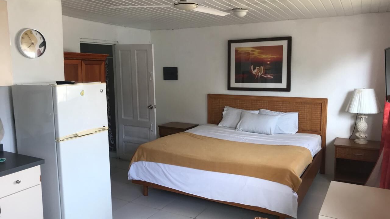 Photo of Bedroom in Lago Heights