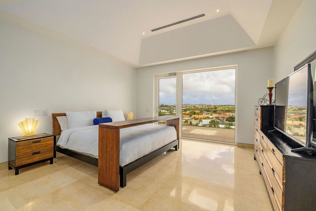Photo of Others in Oranjestad