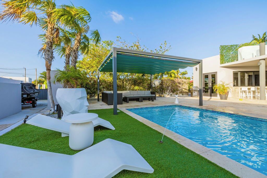 Photo of Outdoor in Esmeralda