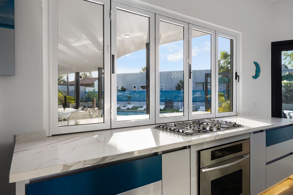 Photo of Kitchen in Esmeralda
