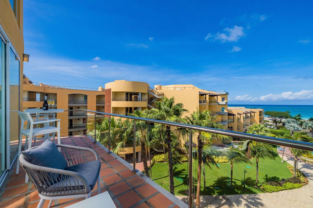 Photo of Others in Oranjestad-West