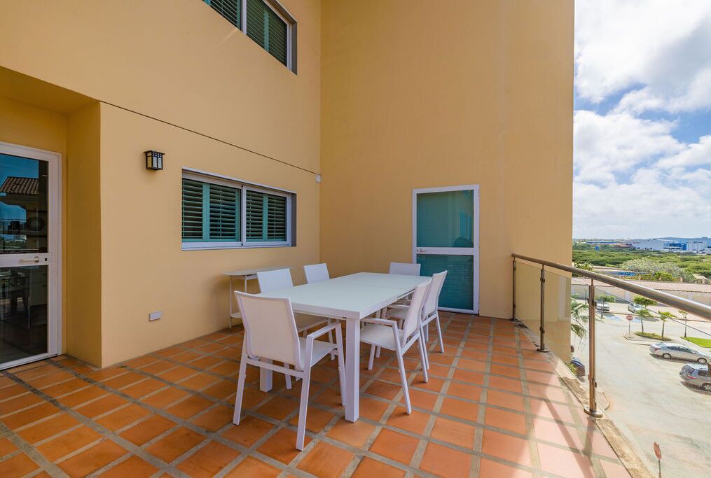 Photo of Others in Oranjestad-West