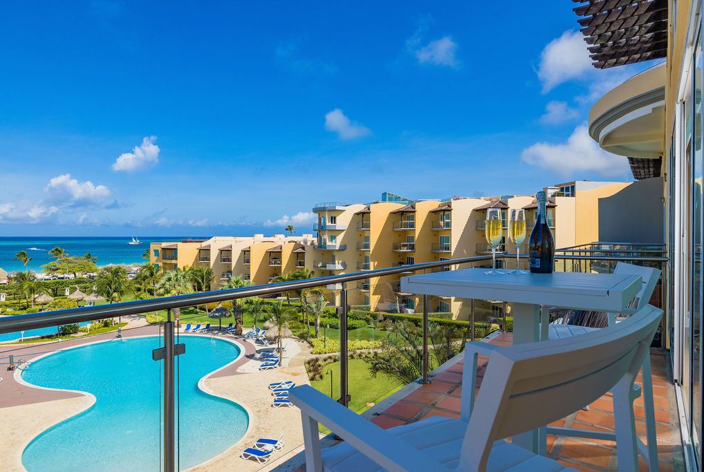Photo of Others in Oranjestad-West