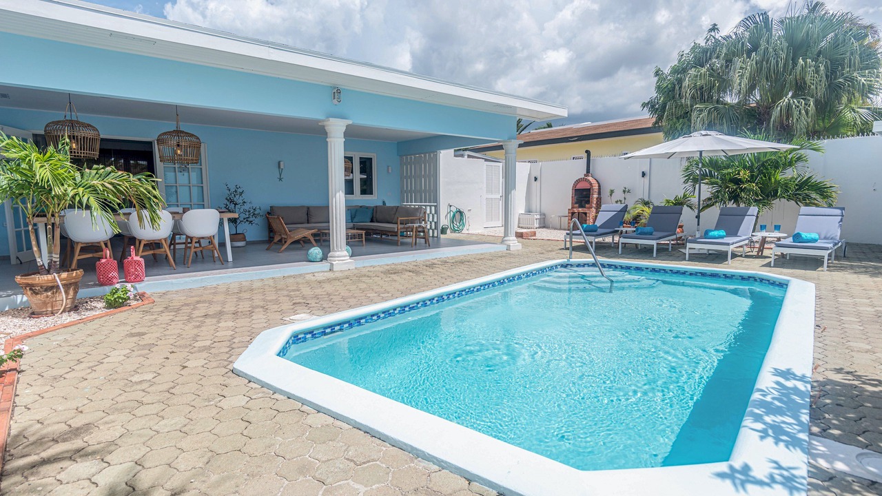 Photo of Outdoor in Oranjestad