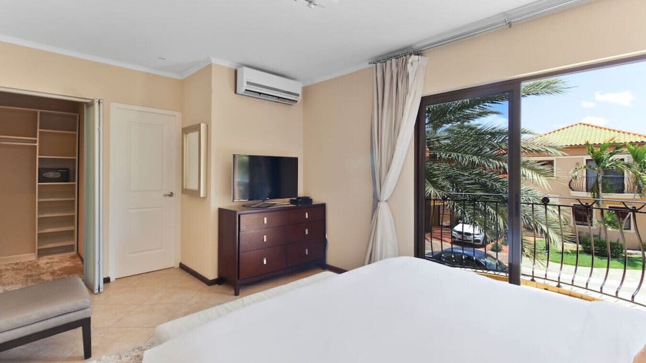 Photo of Bedroom in Gold Coast
