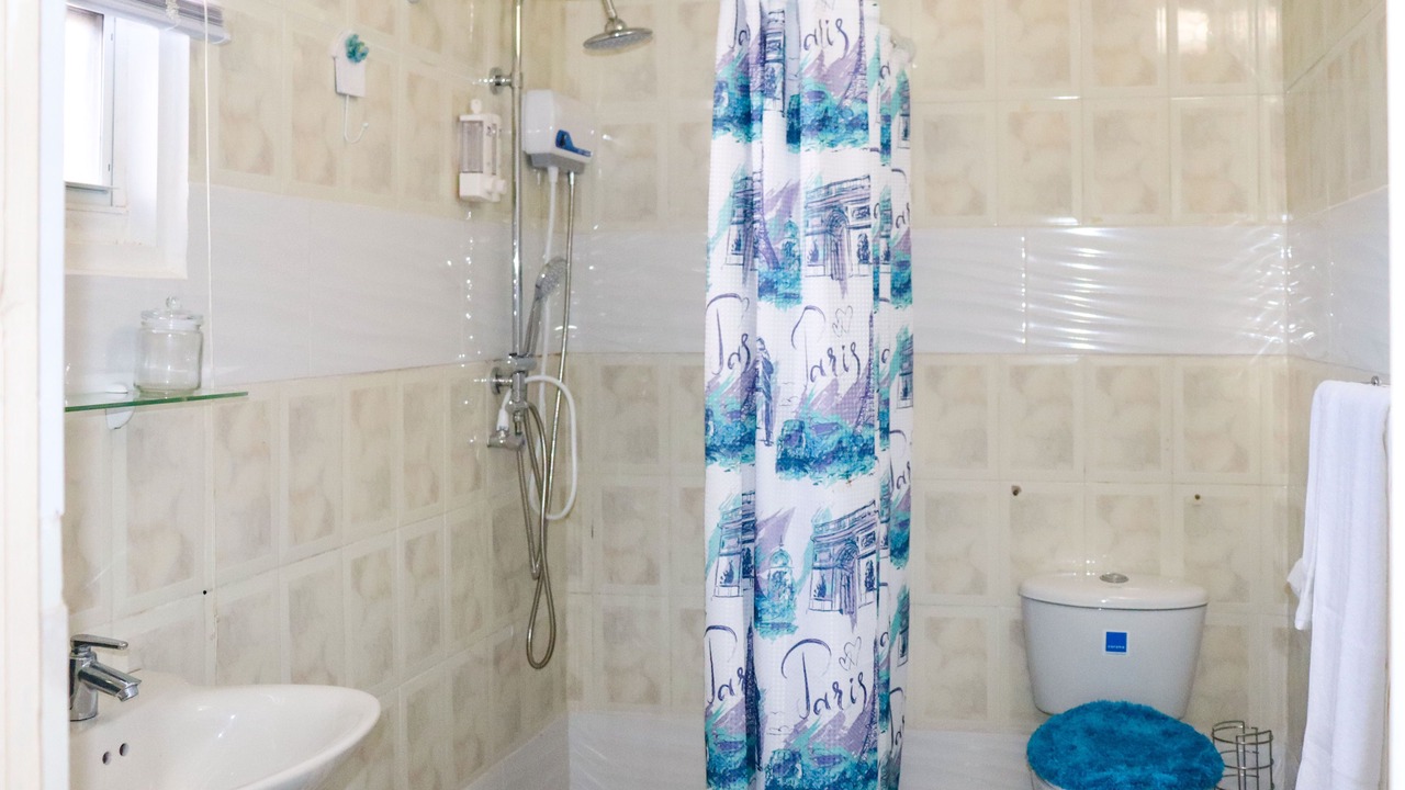 Photo of Bathroom in San Fuego