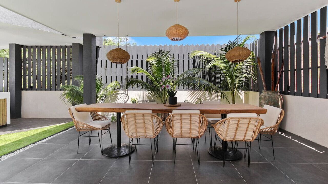Photo of Outdoor in Moko