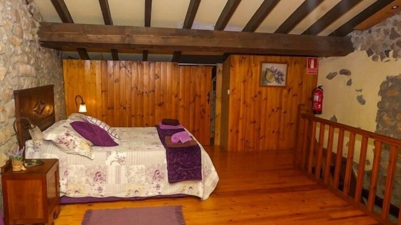 Photo of Bedroom in Oceno