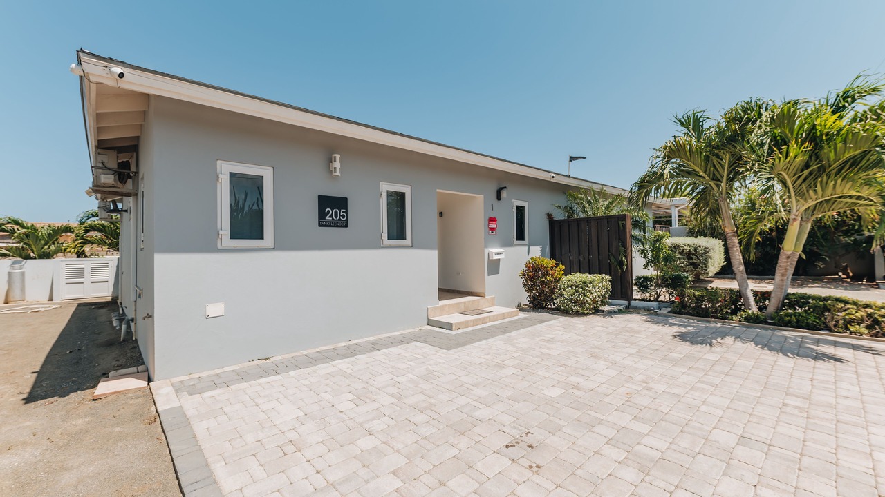 Photo of Outdoor in Tanki Leendert