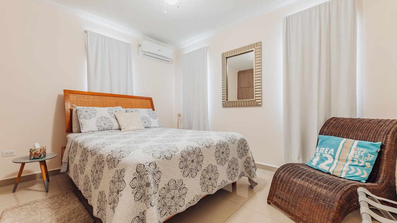 Photo of Bedroom in Tanki Leendert