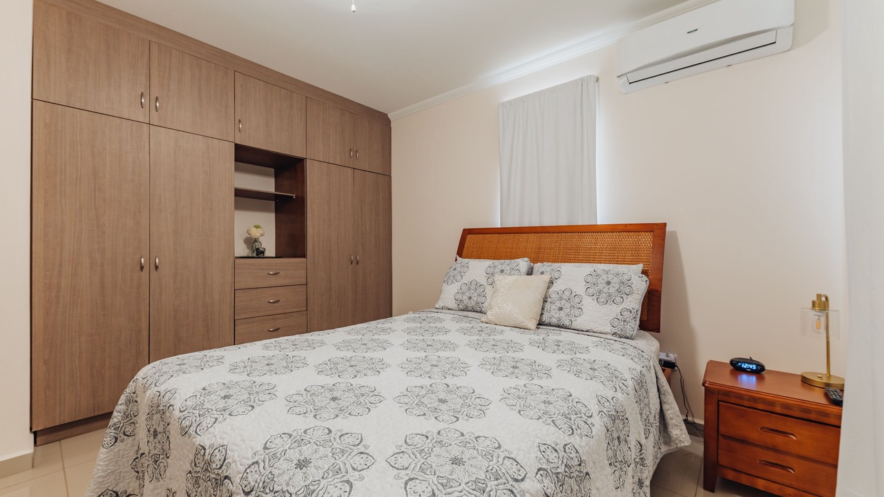 Photo of Bedroom in Tanki Leendert