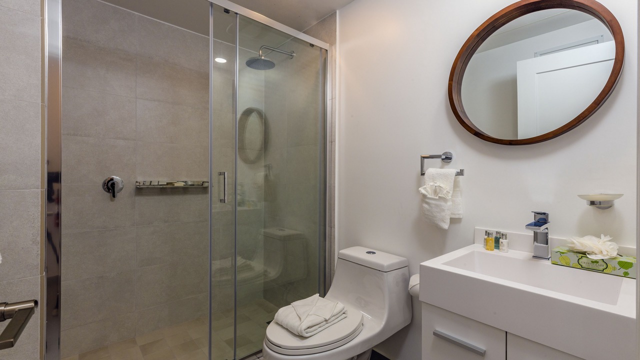Photo of Bathroom in Oranjestad