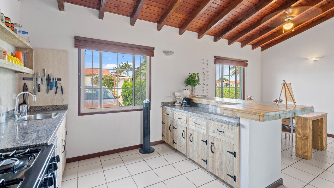 Photo of Kitchen in Oranjestad