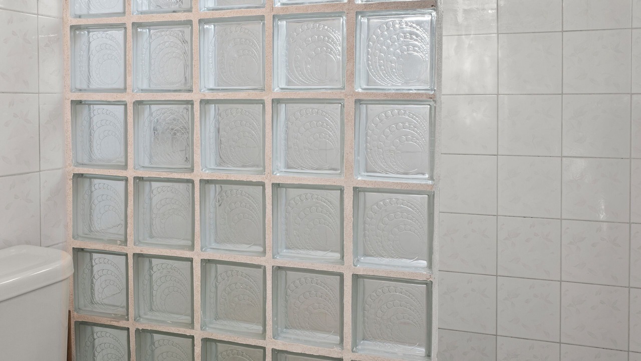 Photo of Bathroom in Oranjestad