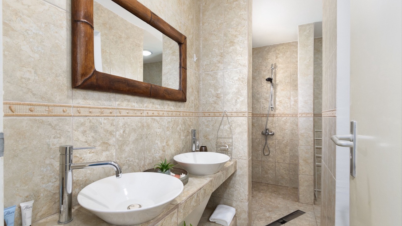 Photo of Bathroom in Washington