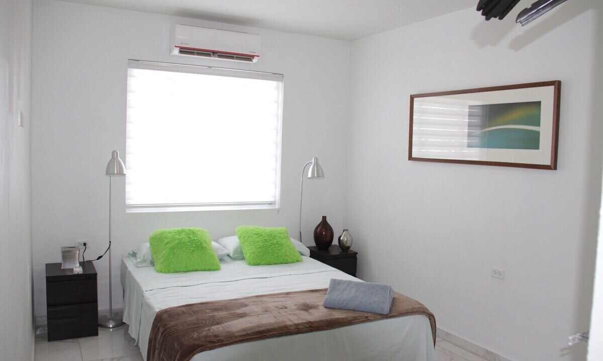 Photo of Others in Oranjestad-West