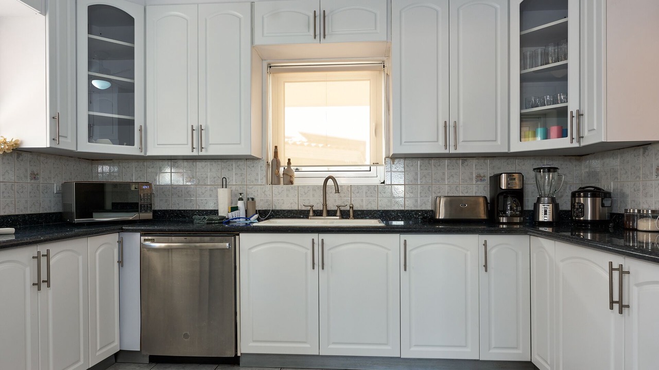 Photo of Kitchen in Esmeralda