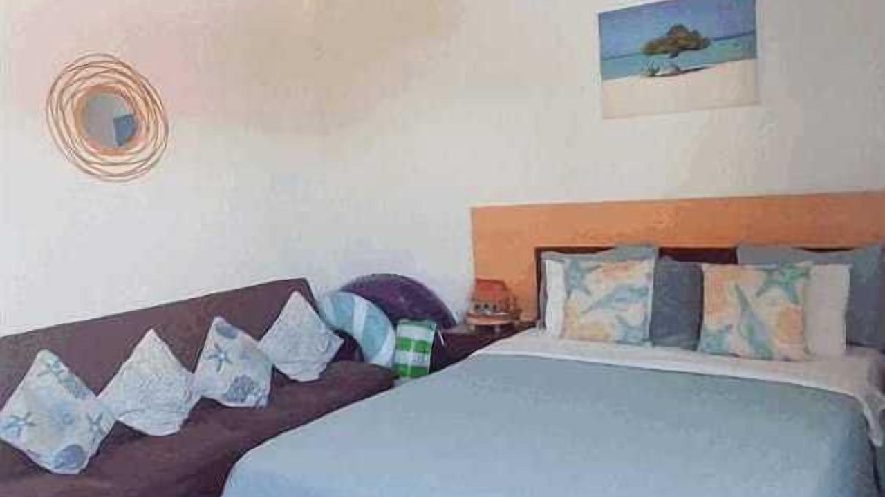 Photo of Bedroom in Opal