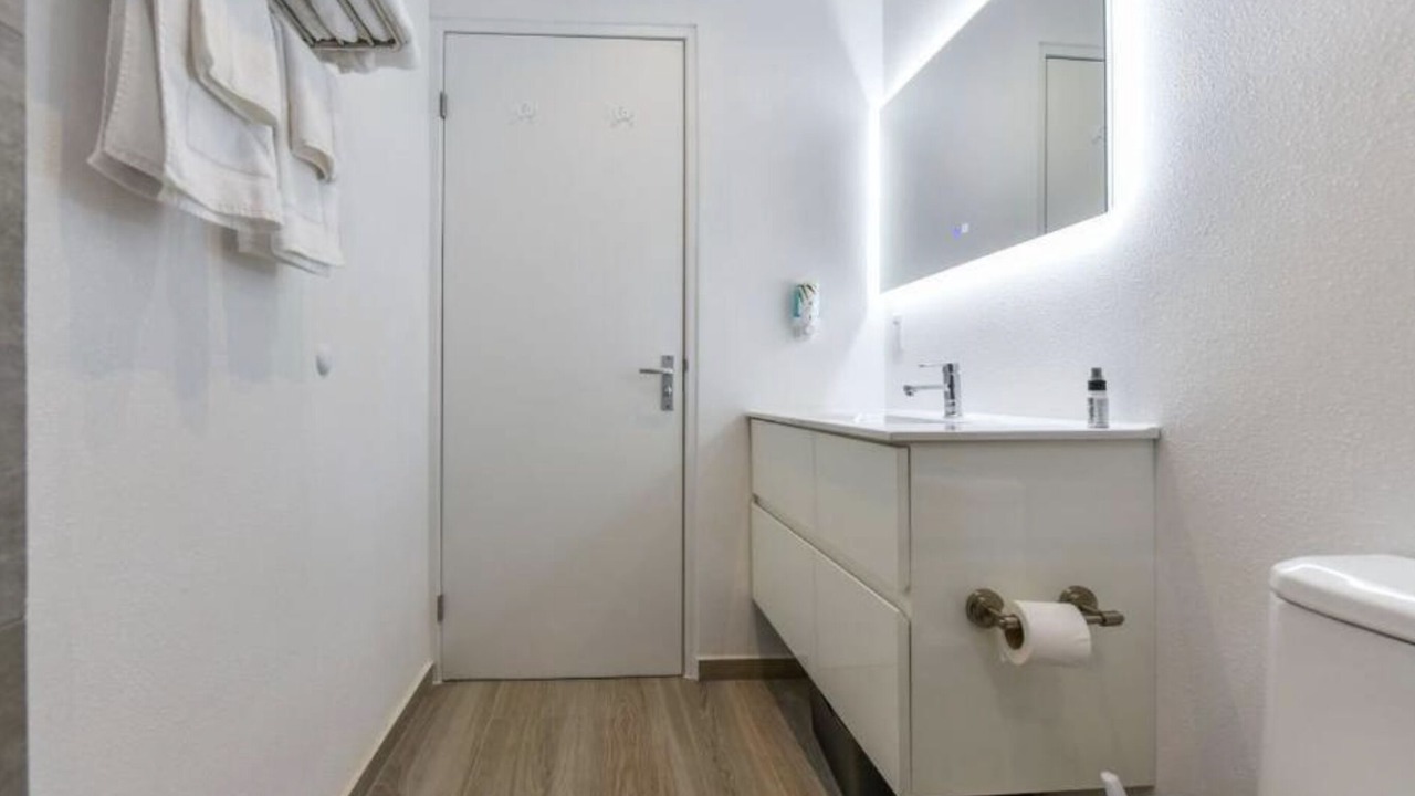 Photo of Bathroom in Ponton
