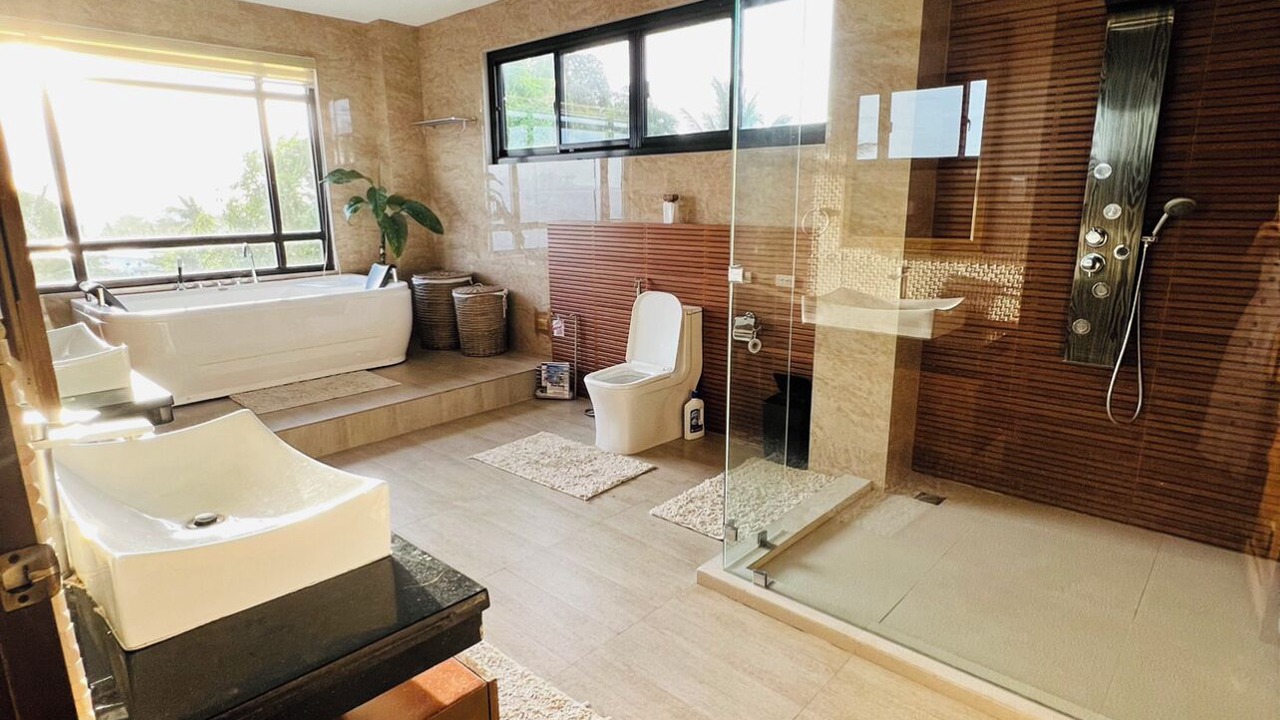 Photo of Bathroom in Puerto Galera
