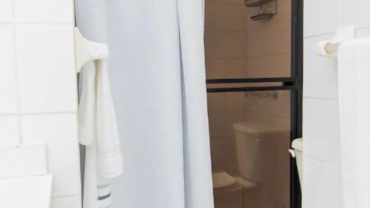Photo of Bathroom in Ponton