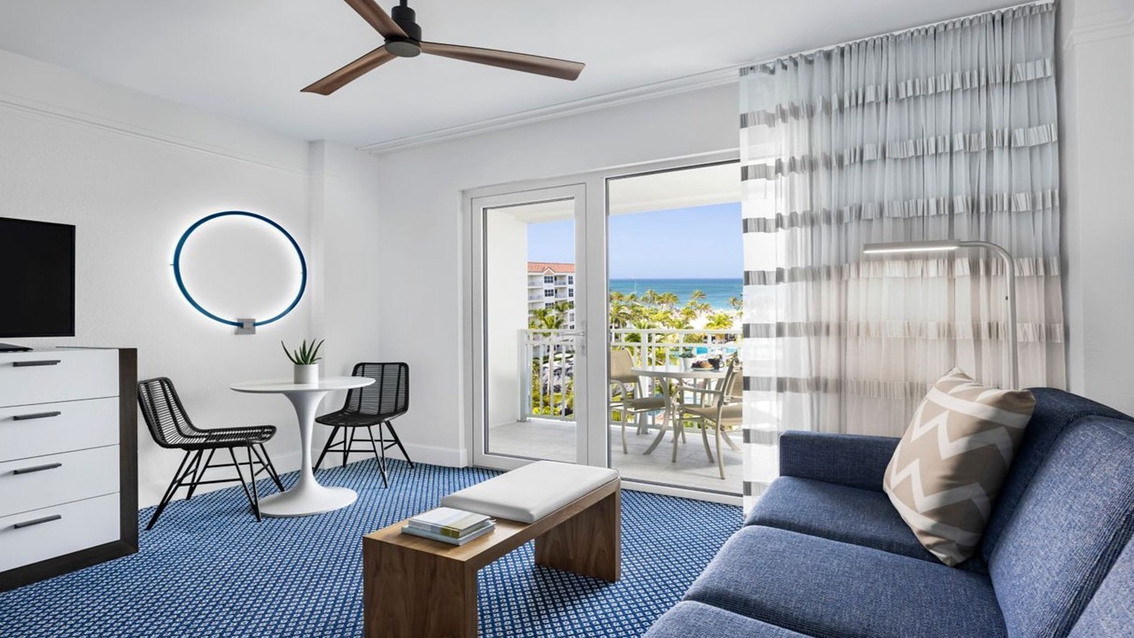 Photo of Livingroom in Palm Beach