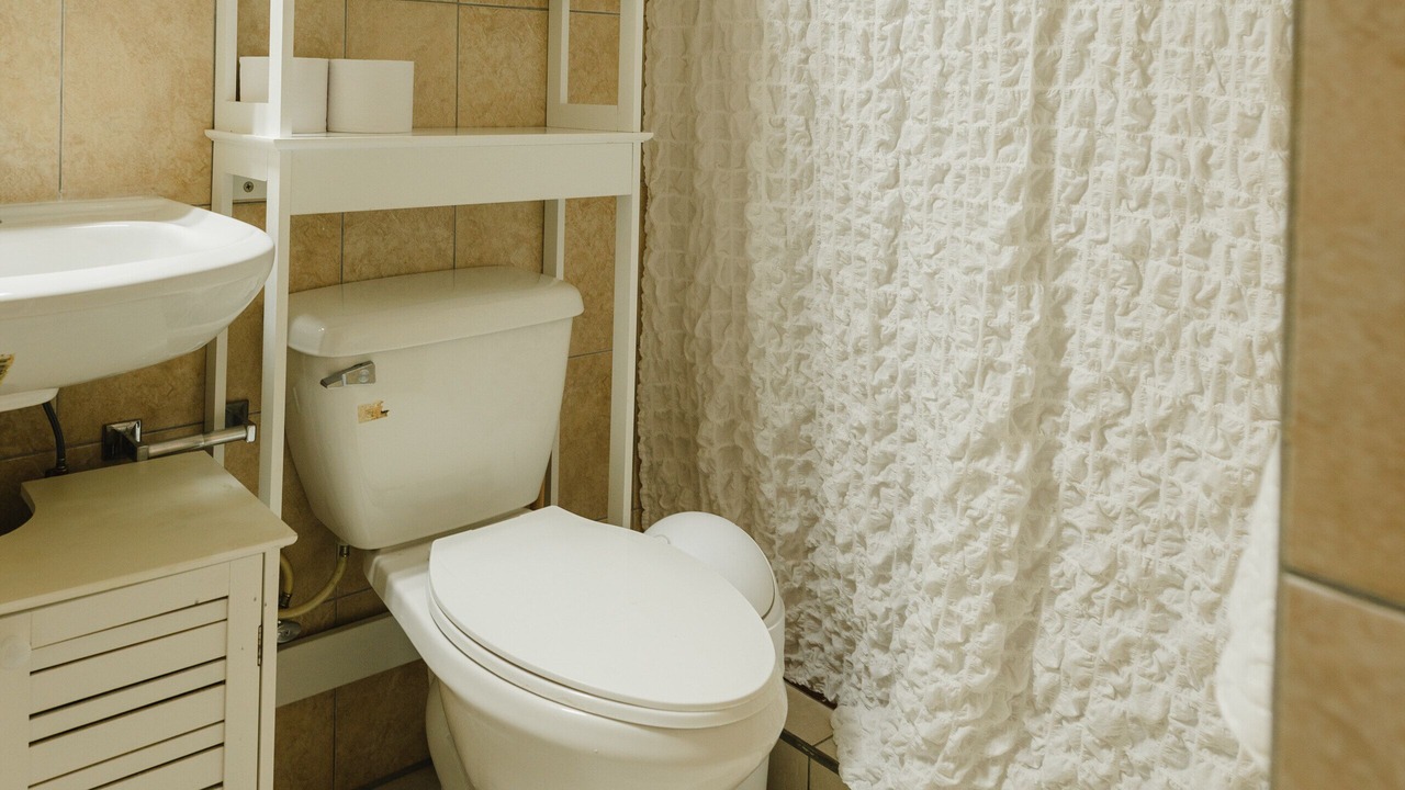 Photo of Bathroom in Ponton
