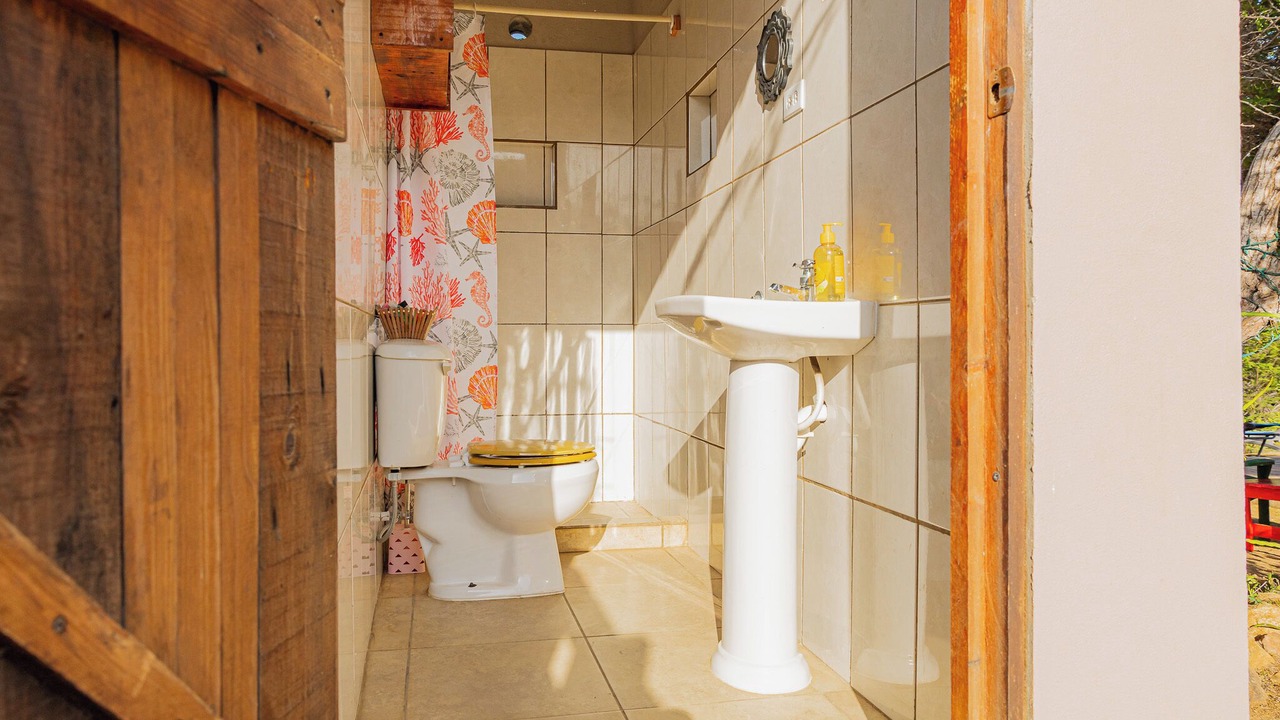 Photo of Bathroom in San Fuego
