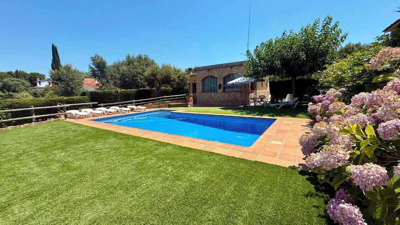 Photo of Outdoor in Can Carbonell