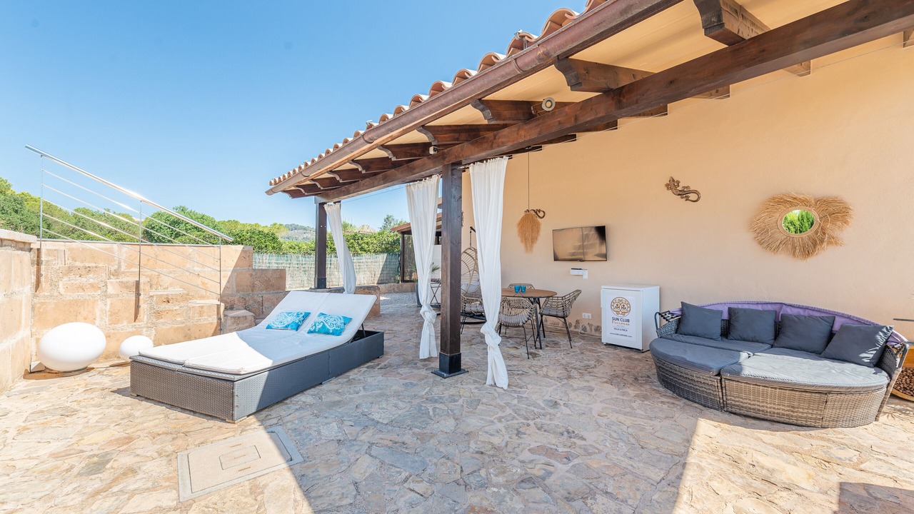 Photo of Outdoor in Son Antem