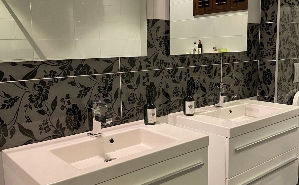 Photo of Bathroom in Moko