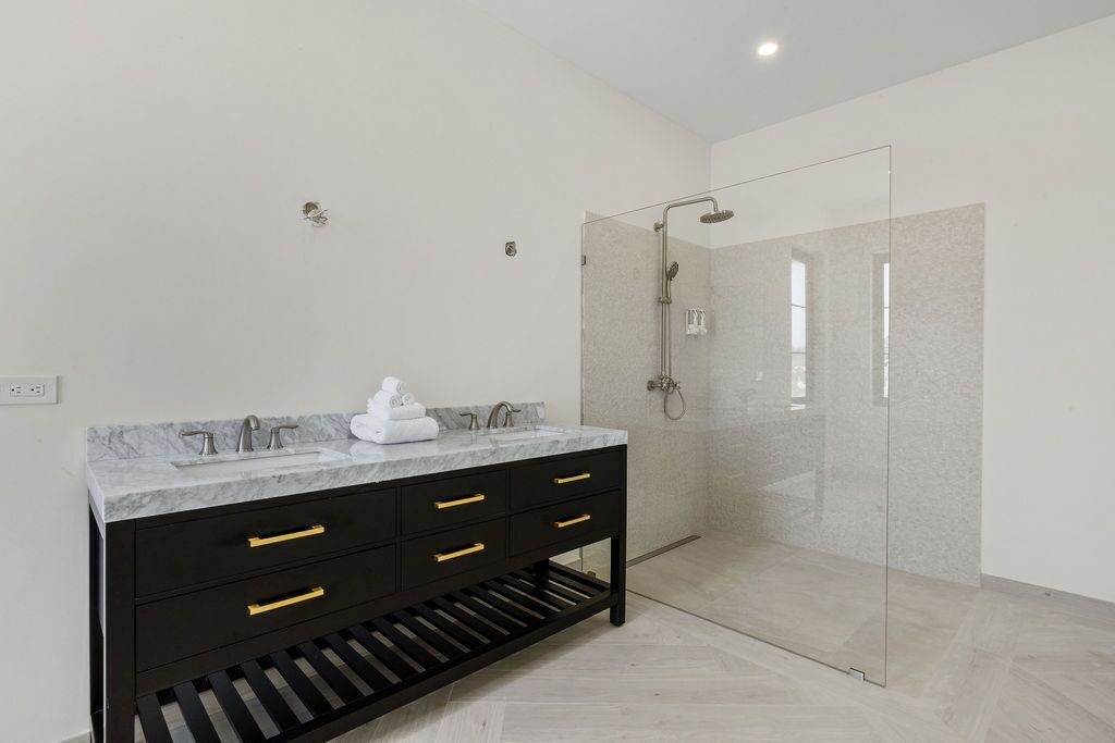 Photo of Bathroom in Malmok
